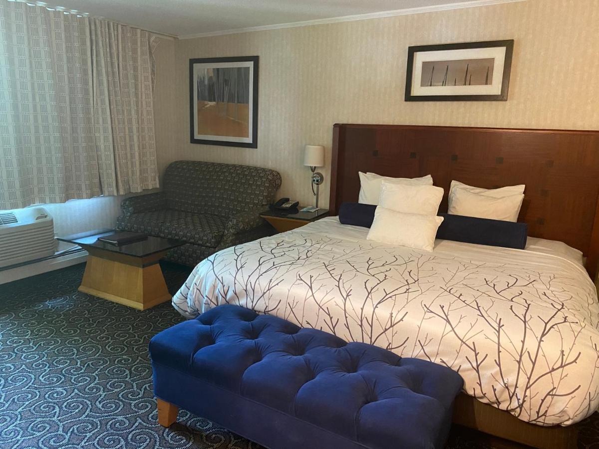 The Black Mountain Inn Brattleboro Esterno foto