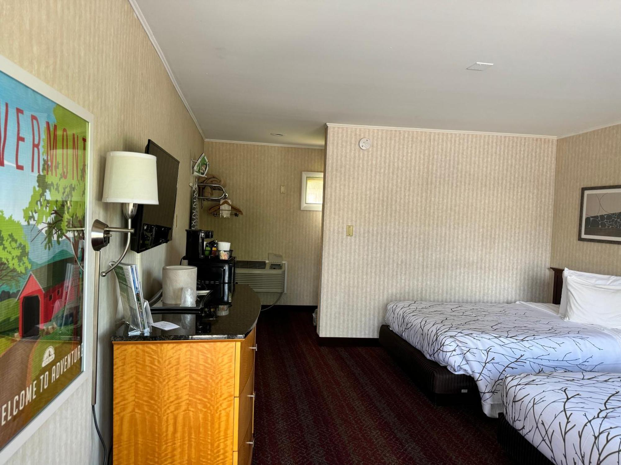 The Black Mountain Inn Brattleboro Esterno foto